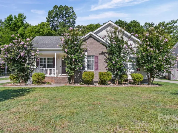 414 E East Village Dr, Monroe, NC 28112