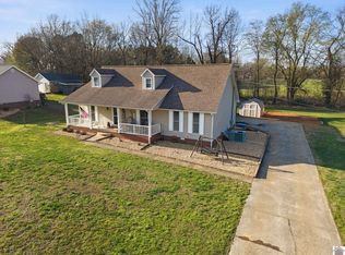 216 Sayre Dr, Mayfield, KY 42066