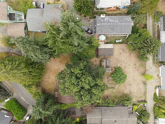 4th image of 11822 31st Pl NE