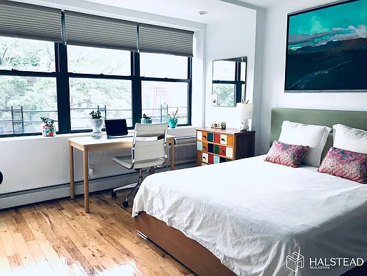 Rented by Halstead Real Estate | media 29