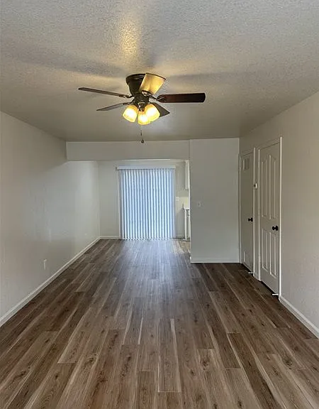 1420 N Denair Ave — Photo 2