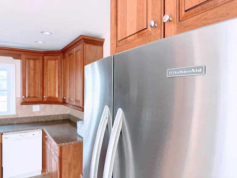 9414 Vernon Dr — Photo 15