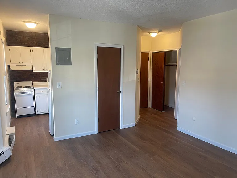 54 S Huntington Ave #1 — Photo 7