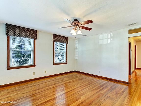 4756 Post St Jacksonville FL-MLS_Size-00