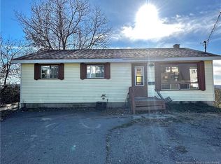 54 Cormier St, Edmundston, NB E3V2E7