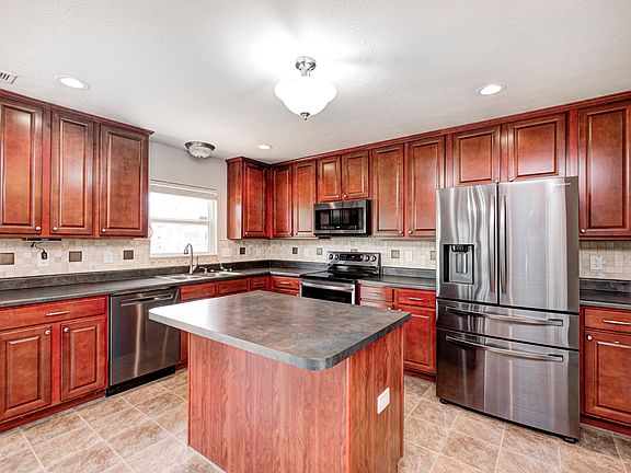 5th image of 1287 Highland Lake Way