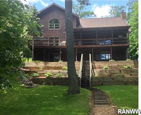 1st image of 2959 27 1/4 St. / Pickerel Road
