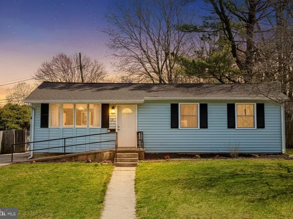 15 Peach Rd, Elkton, MD 21921