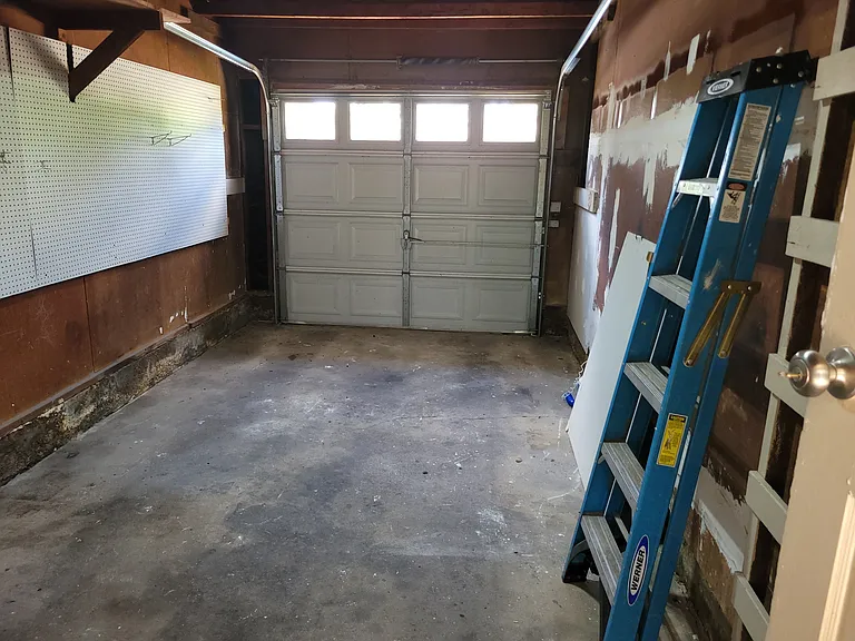 503 W Nash St — Photo 14