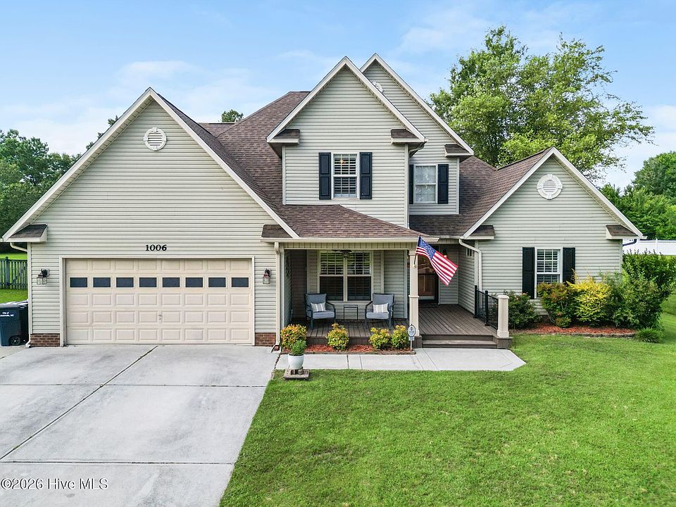 1st image of 1006 N Commons Drive N