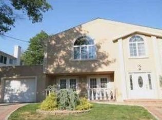771 Craig Ave, Staten Island, NY 10307