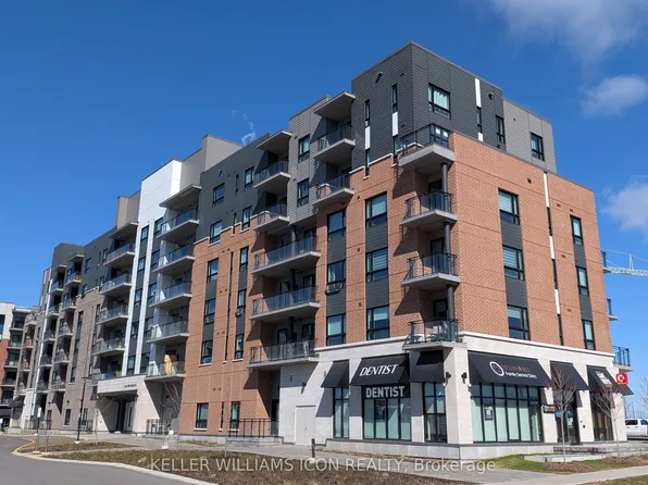 1350 Hemlock Rd #112, Ottawa, ON K1K 5C2