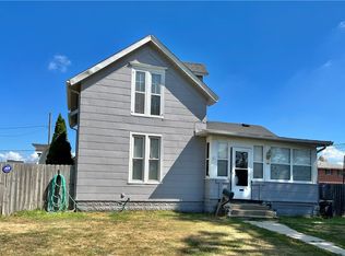 316 S 3rd Ave W, Newton, IA 50208
