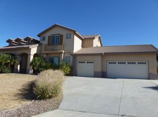 35338 Shade Tree Rd, Yucaipa, CA 92399