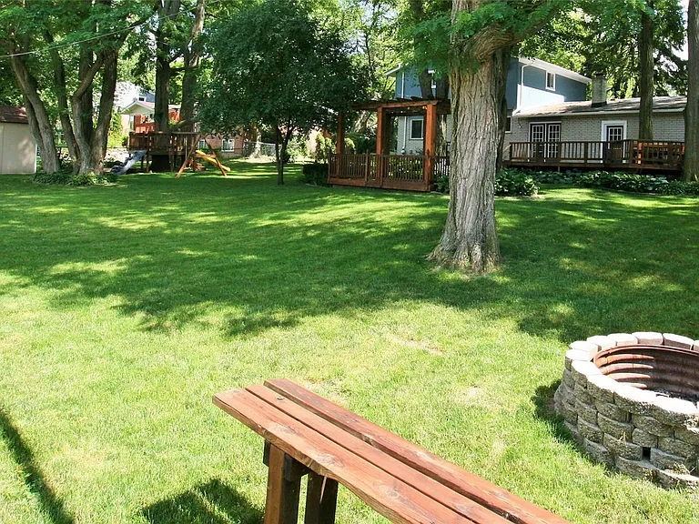 2536 Alveston Dr — Photo 24