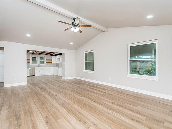 3rd image of 107 Beta St