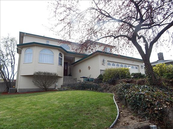 2nd image of 2011 Quailwood Dr