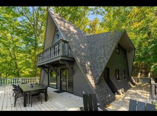 1023 Blackberry Hill Rd, Silver Point, TN 38582
