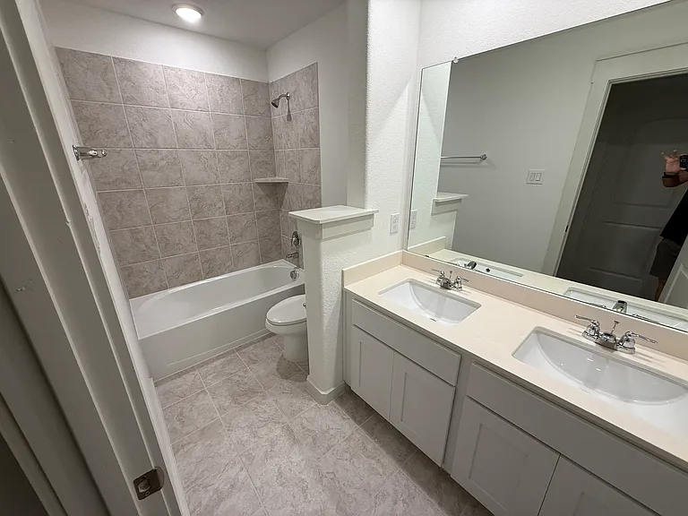1106 Arborwood Dr — Photo 15