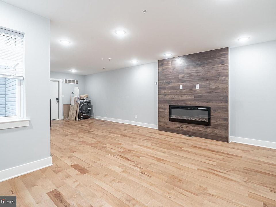 1st image of 1501 N Bailey St APT 1