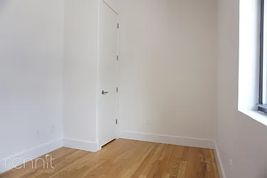 Rented by Rennit Inc.