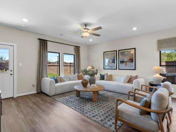 6210 Coyote Glade Dr, Richmond, TX 77469