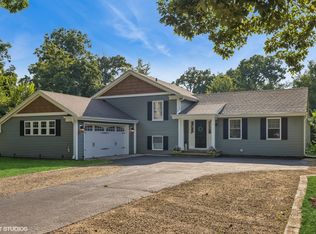 14724 Emery Ln, Woodstock, IL 60098