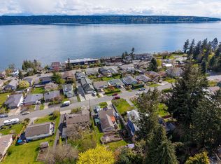 542 Thulin St, Campbell River, BC V9W 2L1