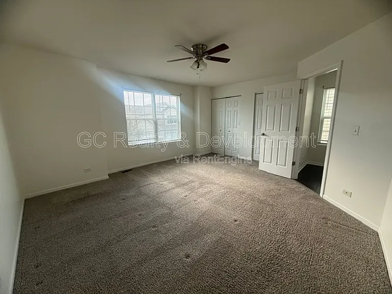 1064 Turin Dr — Photo 11