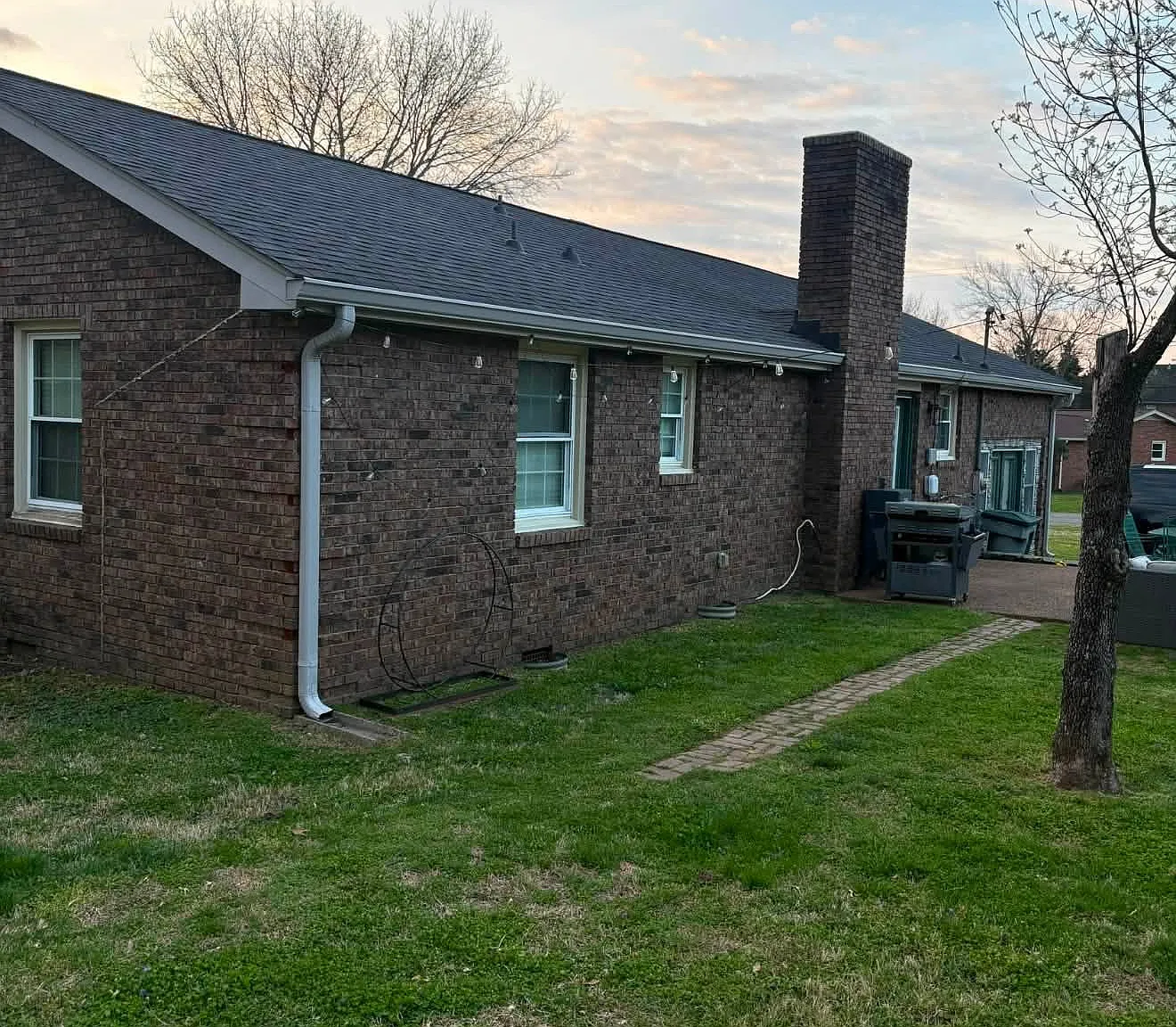 3 bed, 1750 sqft, $2,500 — Photo 4