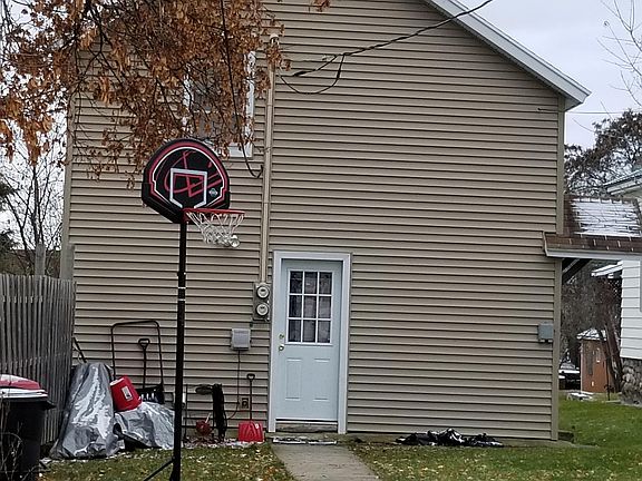 2nd image of 104 W Fleshiem St