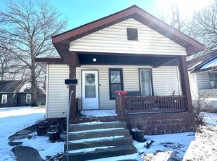 135 N James Ave, Centralia, IL 62801