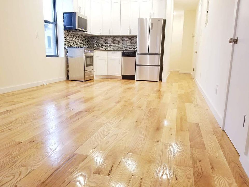 1st image of 210 Prospect Park W