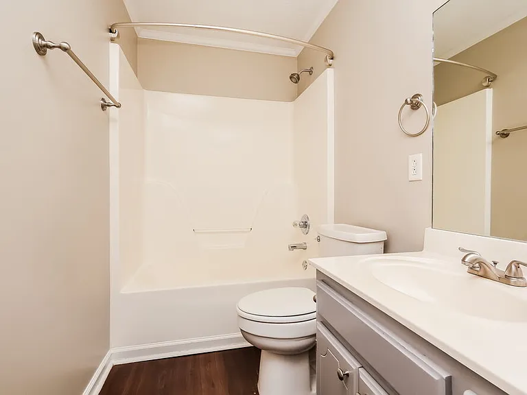 1179 Everton Dr — Photo 14