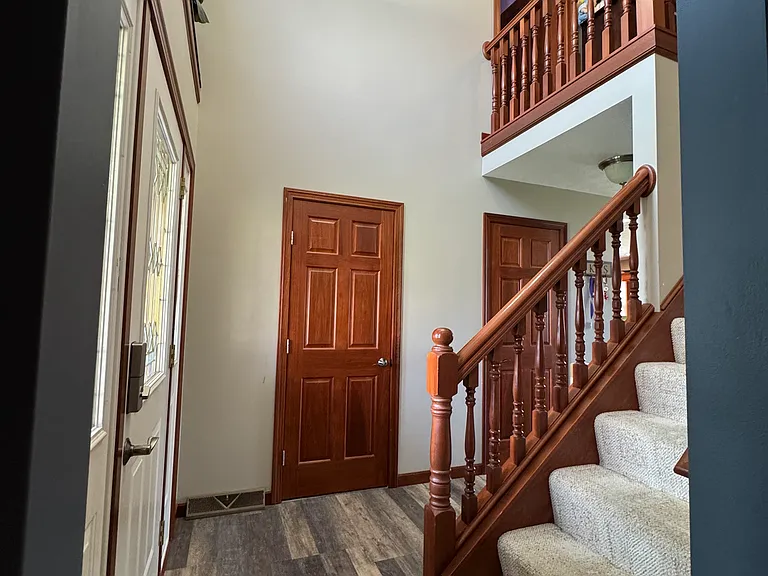 4 Compass Point Ct — Photo 3