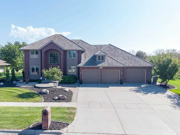 3505 Golf View Dr, Norfolk, NE 68701