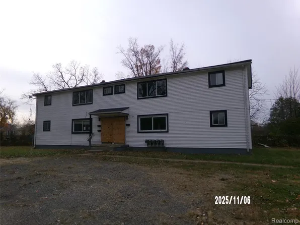 420 Pingree Ave, Flint, MI 48503