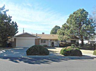 7608 Palo Duro Ave NE, Albuquerque, NM 87110