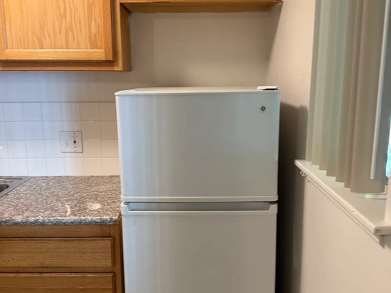 2406 G St — Photo 6
