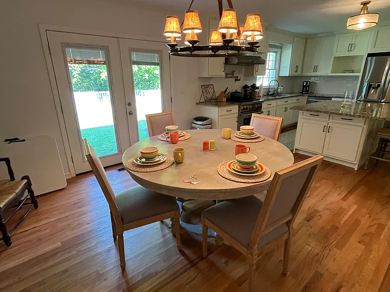 809 S Dean Rd — Photo 5