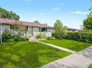 13636 122nd Ave NW, Edmonton, AB T5L2V8