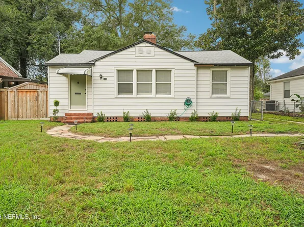 1632 CHARON Road, Jacksonville, FL 32205