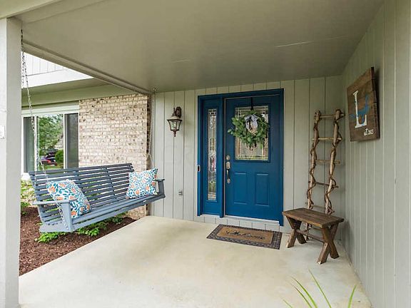 2nd image of 2111 Olde Sawmill Blvd
