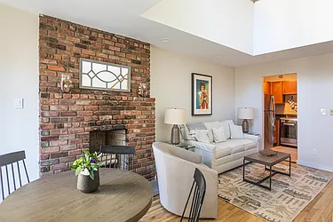 Rented by Living New York