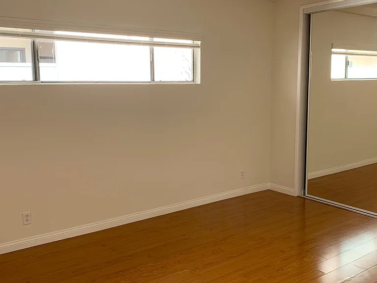 9129 National Blvd #10 — Photo 28