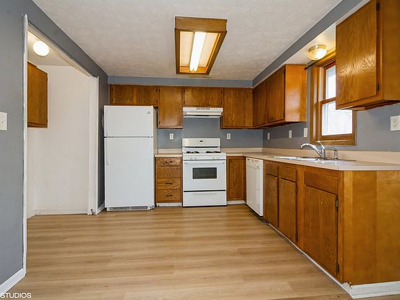 4th image of 1105 Eileen St