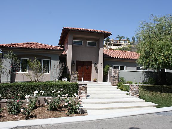 2nd image of 7551 Country Hill