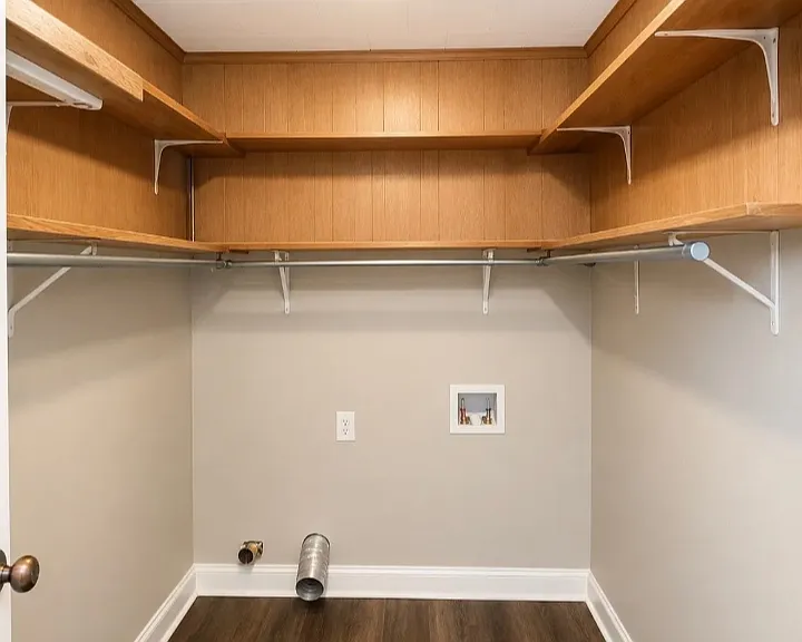 424 Scotland Rd #2L — Photo 3