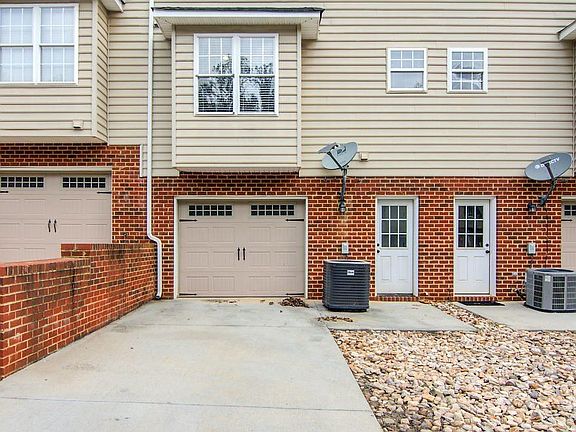 5th image of 110 Aaron Pl APT 310