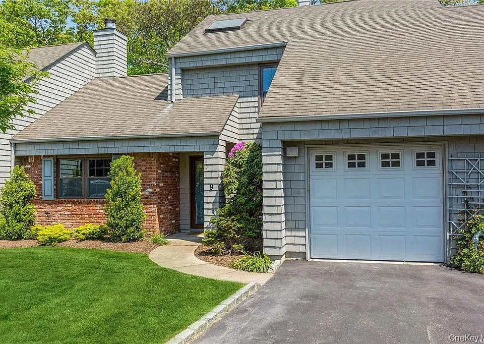 9 N McConnell Ave